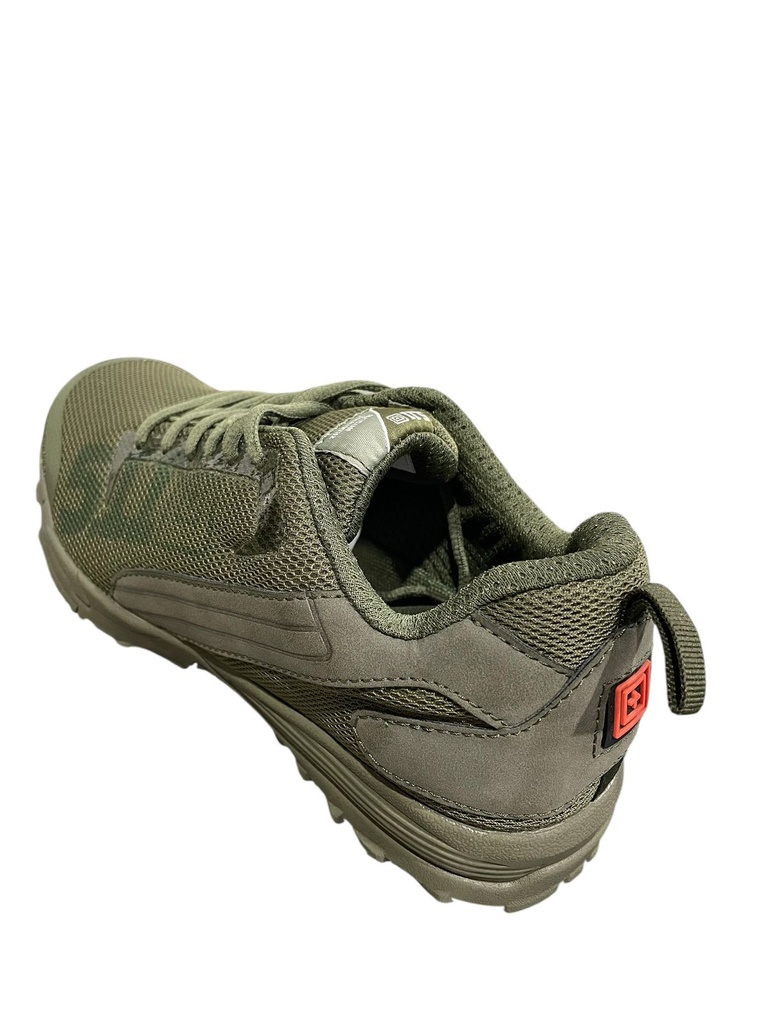 ZAPATO TIPO TENIS MARCA 5.11 ROPE READY